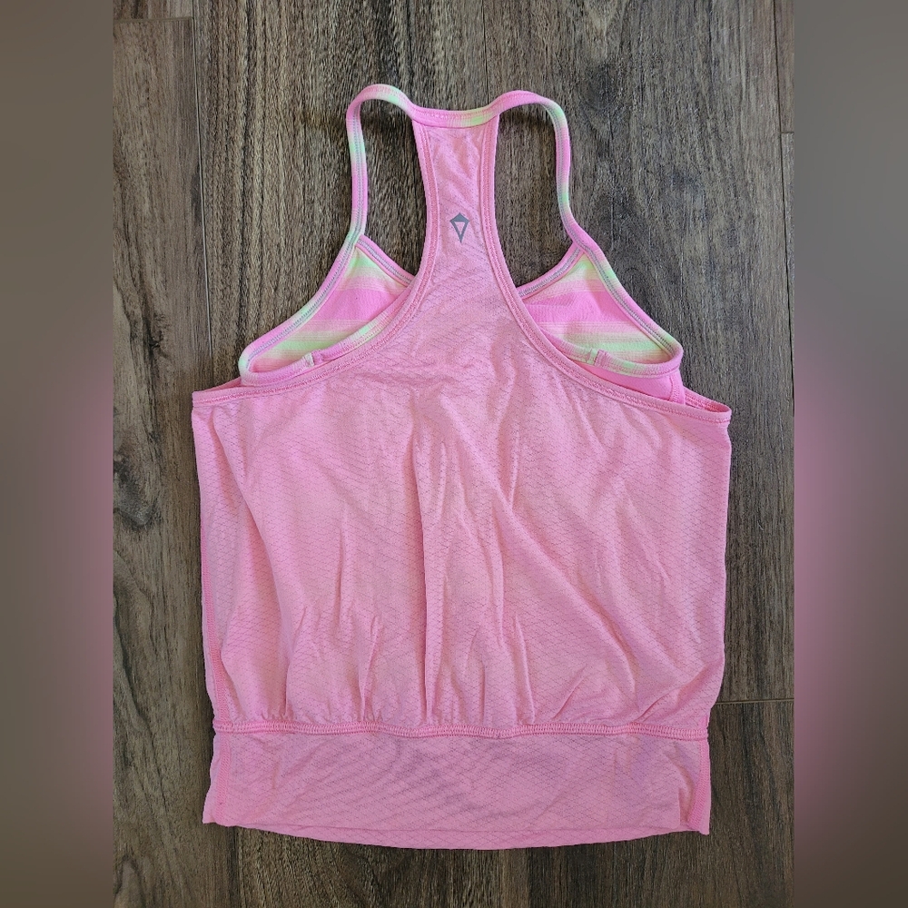 Ivivva Top